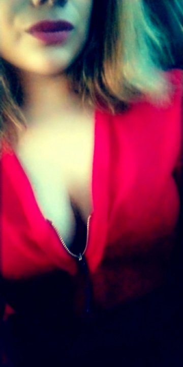 Василиса ВЫЕЗД : проститутка Челябинск